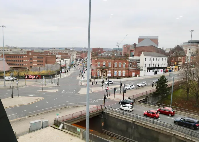 Leeds, With Free Wi-fi And Coffee Machine